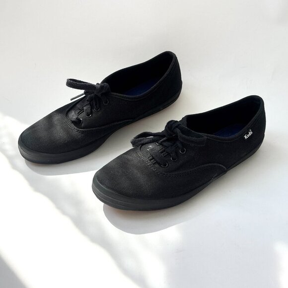 Keds Black Canvas Rubber Soled Women's Sneakers - Sz 7.5 - Picture 1 of 12